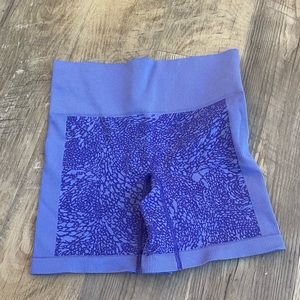 Lululemon biker shorts